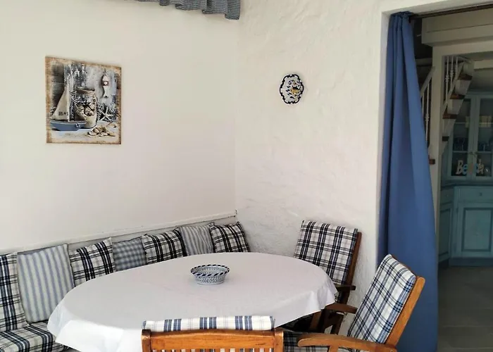 Luna Villa